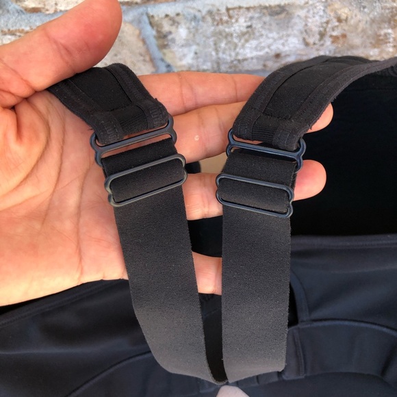 Under Armour Knit Lightly Padded Molded Cups High Impact Black Sport Bra 36DD - Picture 7 of 14